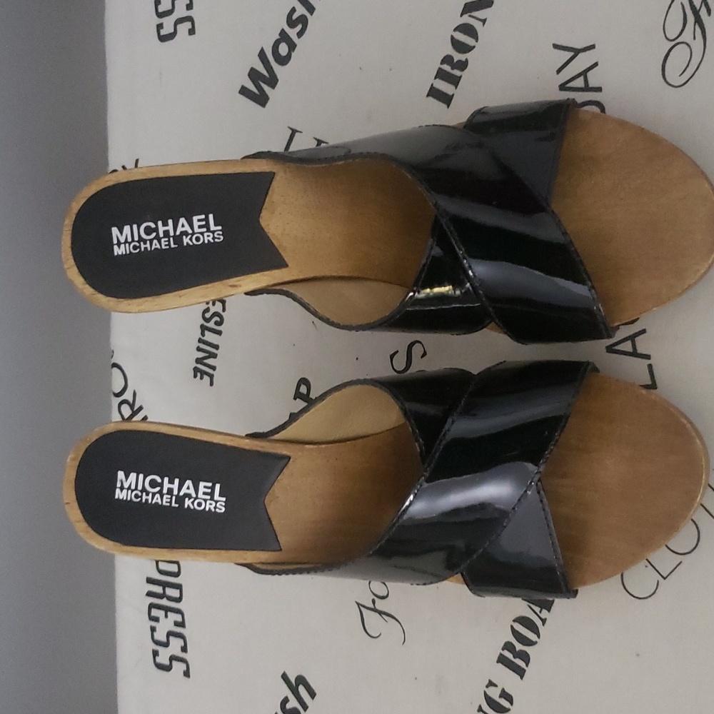 Michael Kors 👡